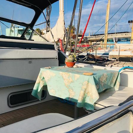 Yacht Experience Barcelona Hotel Sant Adria de Besos Luaran gambar