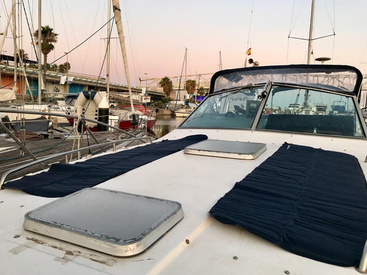 Yacht Experience Barcelona Hotel Sant Adria de Besos Luaran gambar